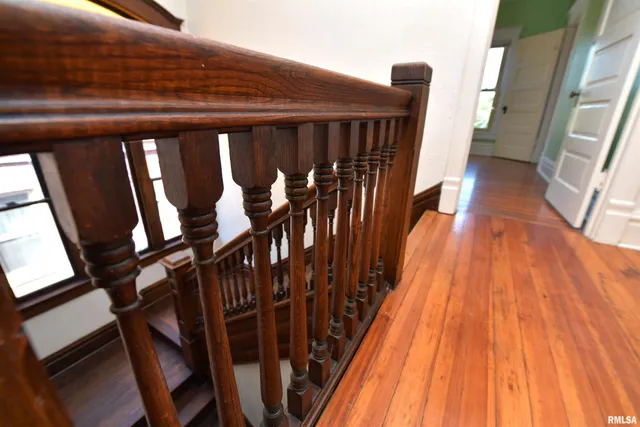 $385,000 | 919 West Moss Avenue, Peoria, IL 61606