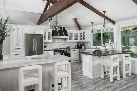 $5,395,000 | 3500 Surfview Lane, Corona del Mar, CA 92625