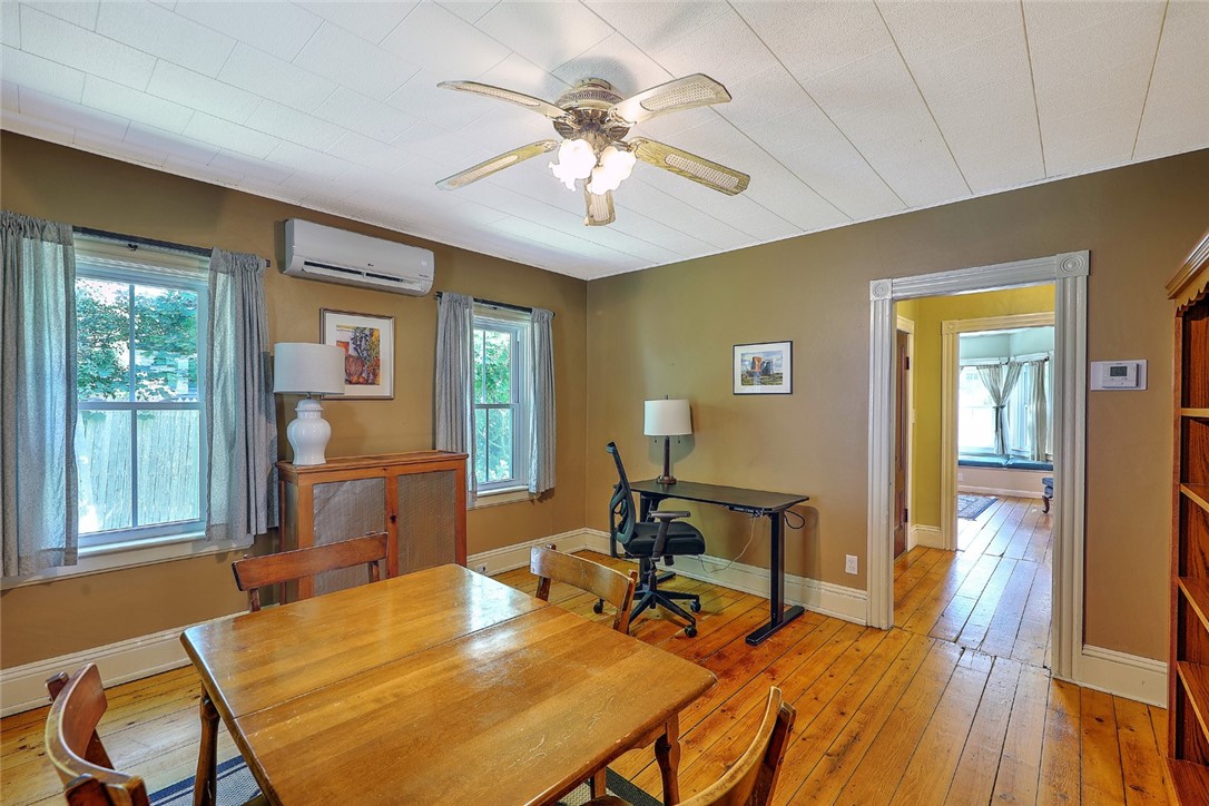 44 Spring Street South Kingstown, RI 02879 - Photo 15 of 42