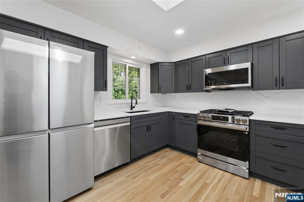 4 Marconi Street Tenafly, NJ 07670 - Photo 12 of 42 Gallery Image 12
