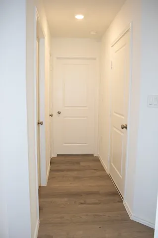 $2,400 | 203 Donnington Drive, Hutto, TX 78634