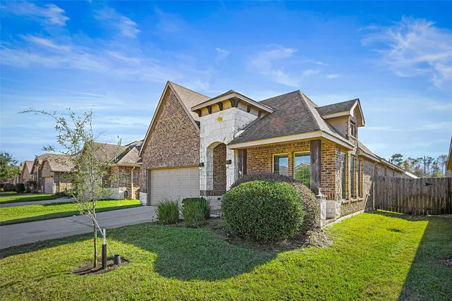 $2,374 | 5615 Glenfield Spring Lane, Spring, TX 77389