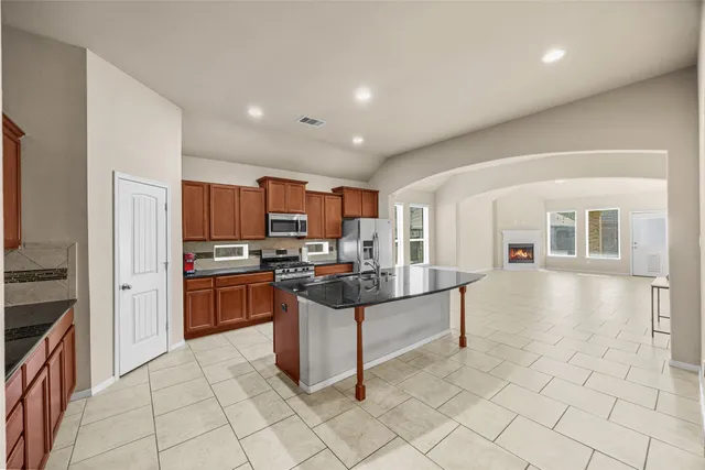 $2,374 | 5615 Glenfield Spring Lane, Spring, TX 77389