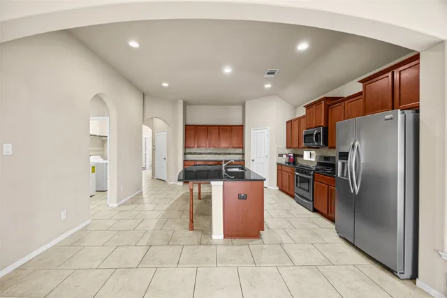 $2,374 | 5615 Glenfield Spring Lane, Spring, TX 77389