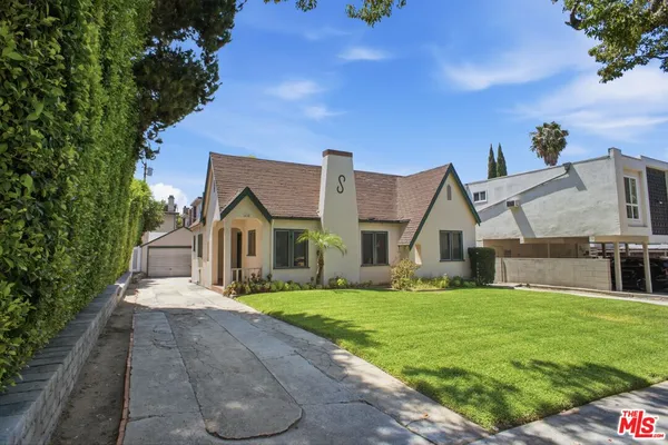 $1,199,000 | 638 East San Jose Avenue, Burbank, CA 91501