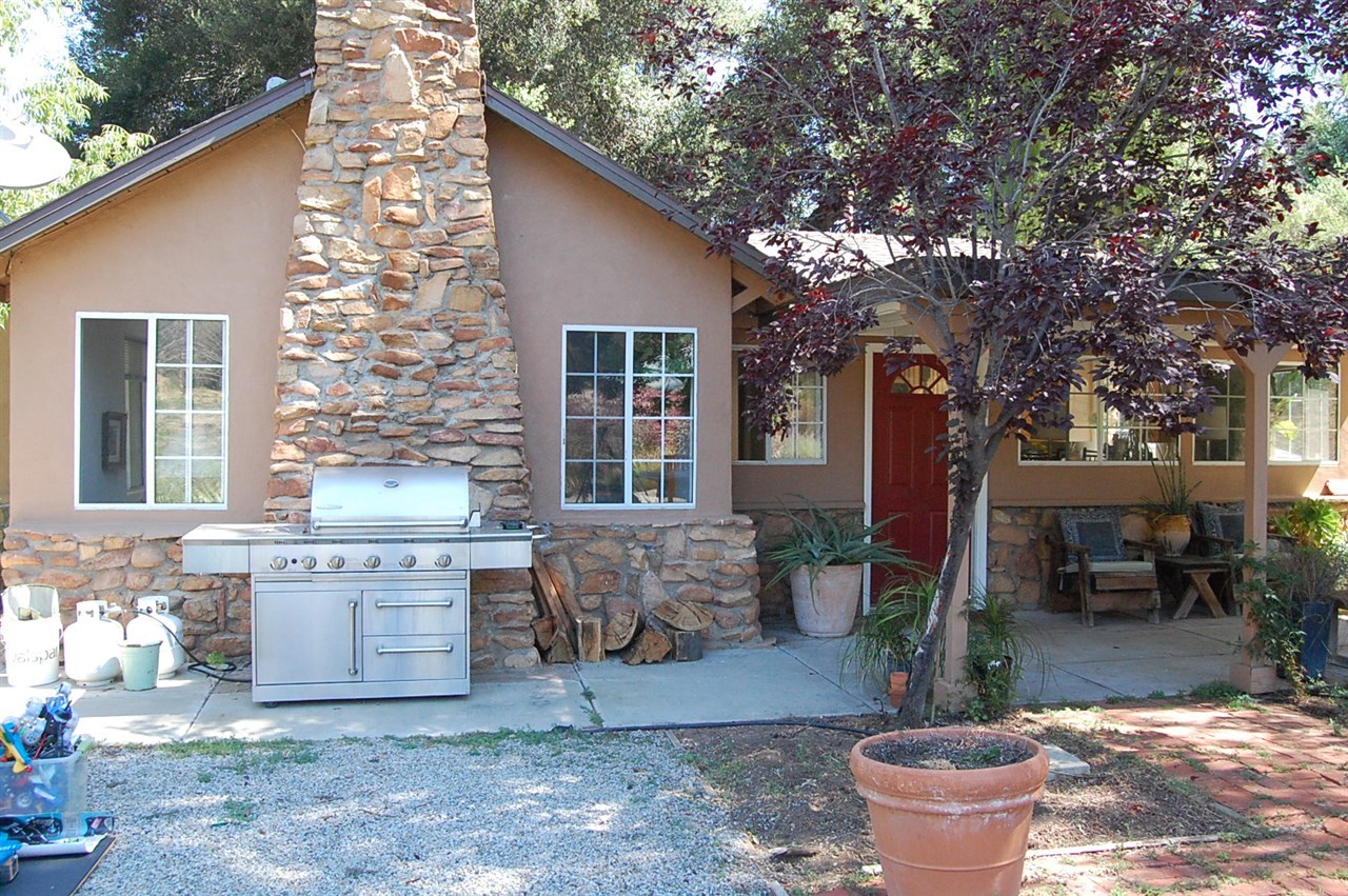 30660 Anthony Road Valley Center, CA 92082 - Photo 5 of 18