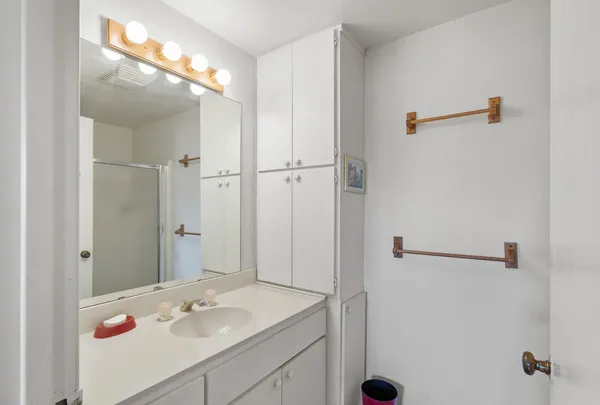 $825,000 | 730 Highway 84, Goldthwaite, TX 76844