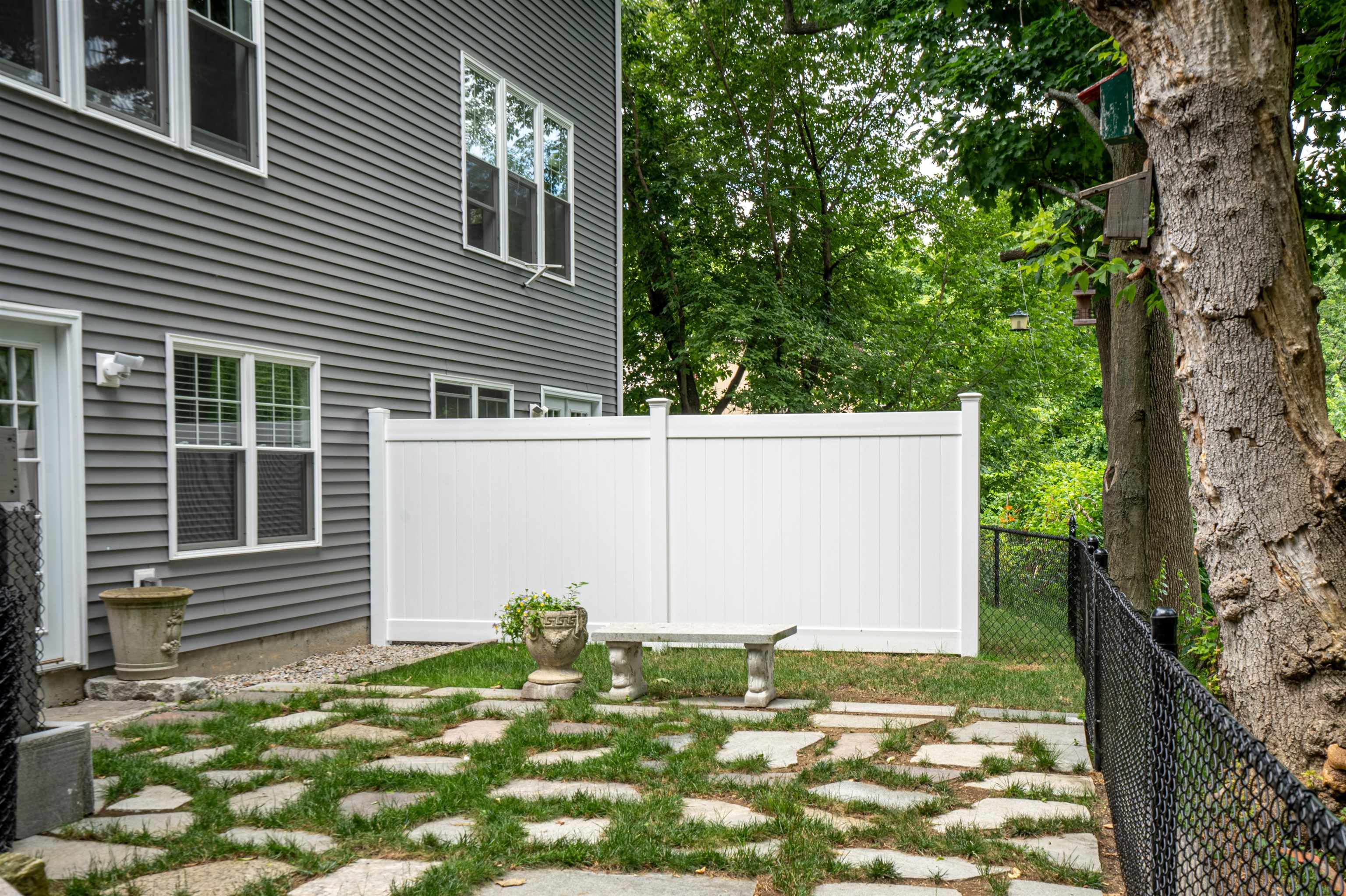 45 Varney Street Manchester, NH 03102 - Photo 29 of 40 Gallery Image 29