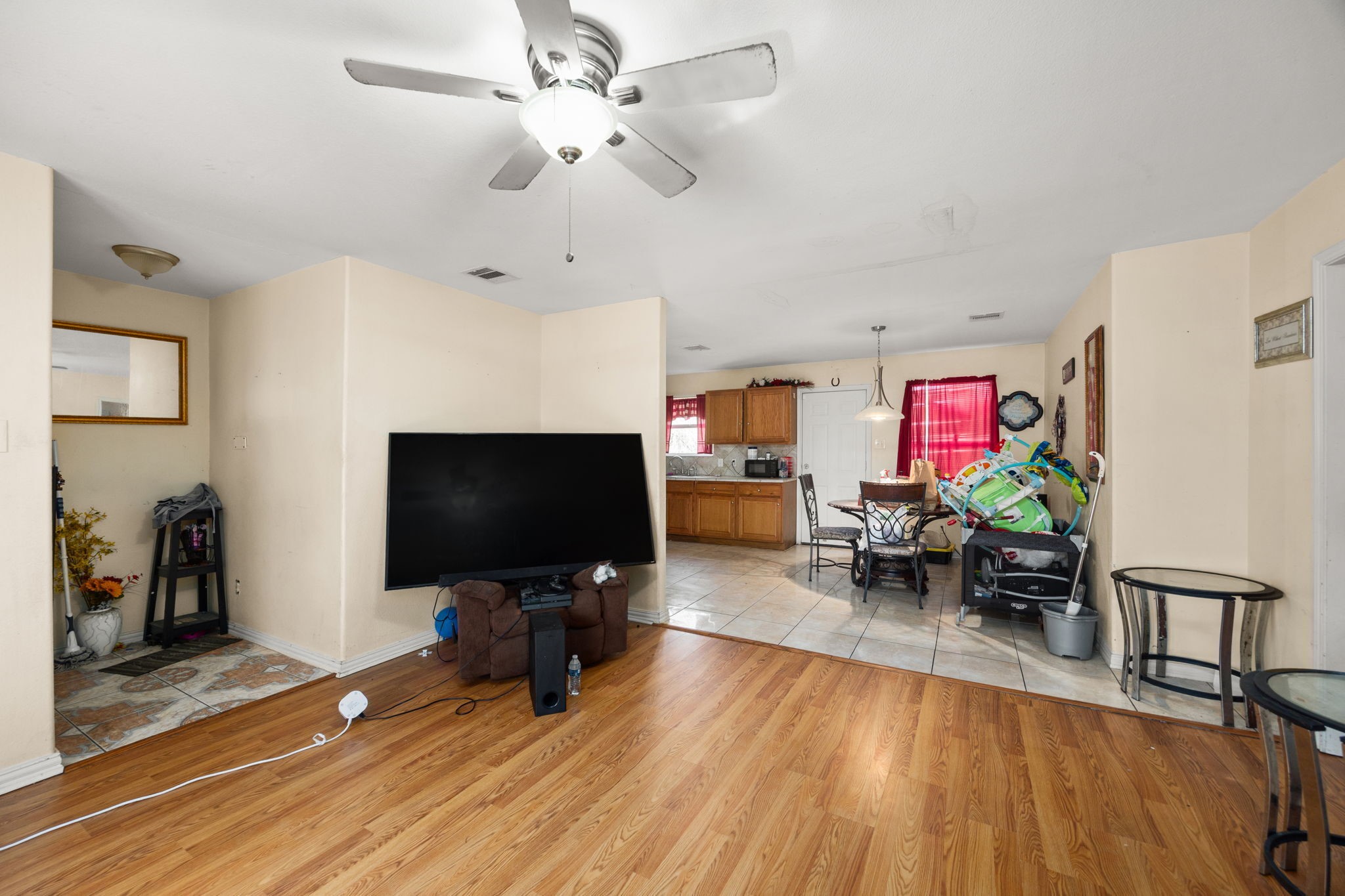 1610 St Barbe Street Hempstead, TX 77445 - Photo 6 of 20