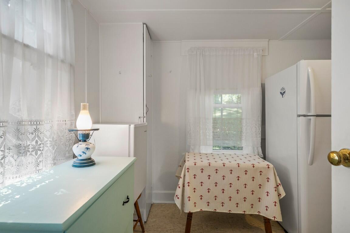 61 Van Horn Road Boothbay, ME 04544 - Photo 12 of 33 12