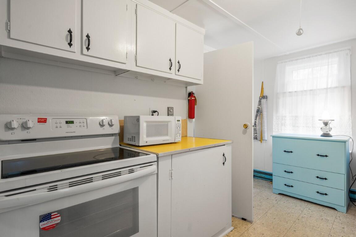 61 Van Horn Road Boothbay, ME 04544 - Photo 14 of 33 14