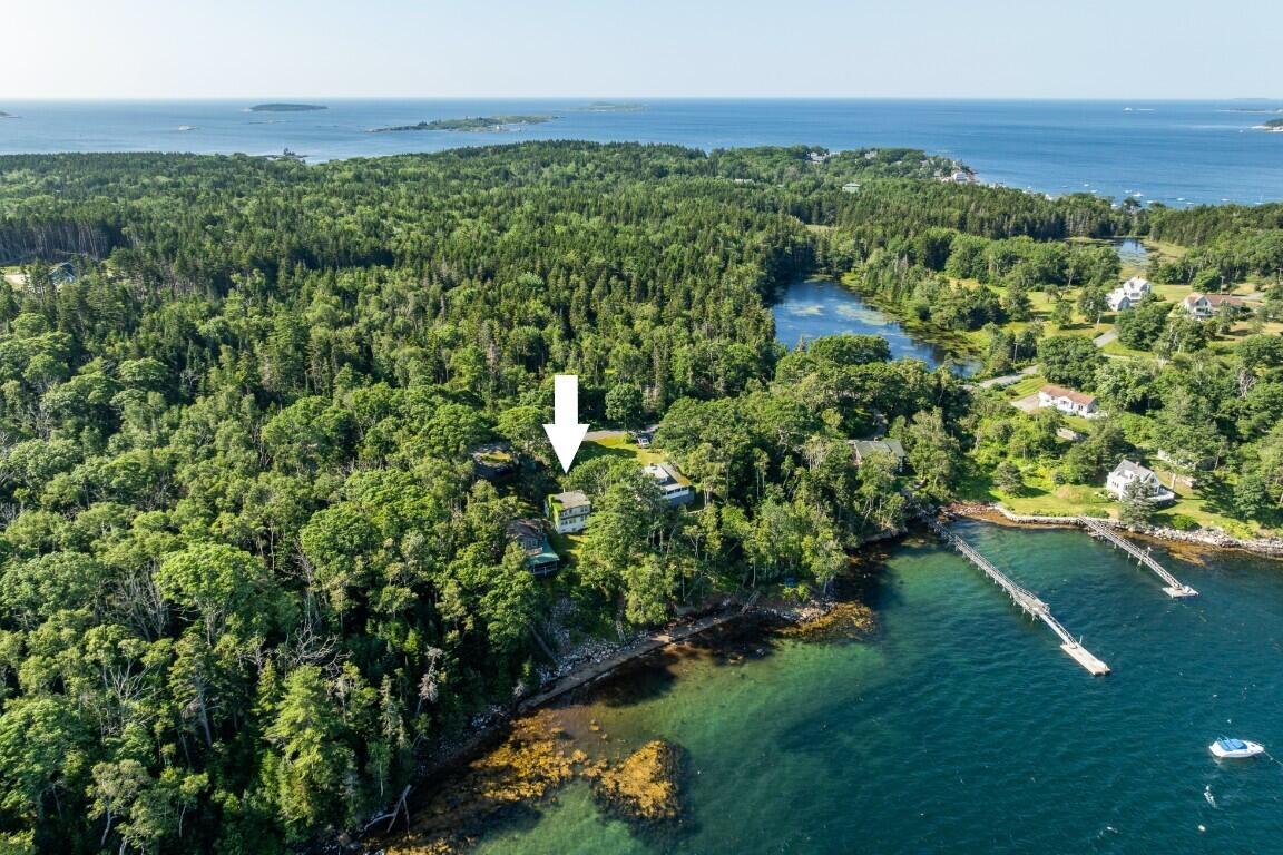 61 Van Horn Road Boothbay, ME 04544 - Photo 3 of 33 3 with Arrow