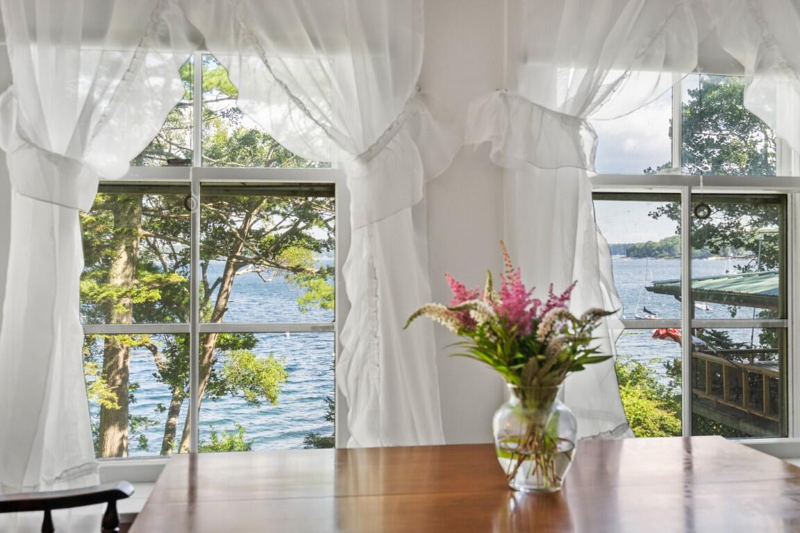 61 Van Horn Road Boothbay, ME 04544 - Photo 9 of 33 9