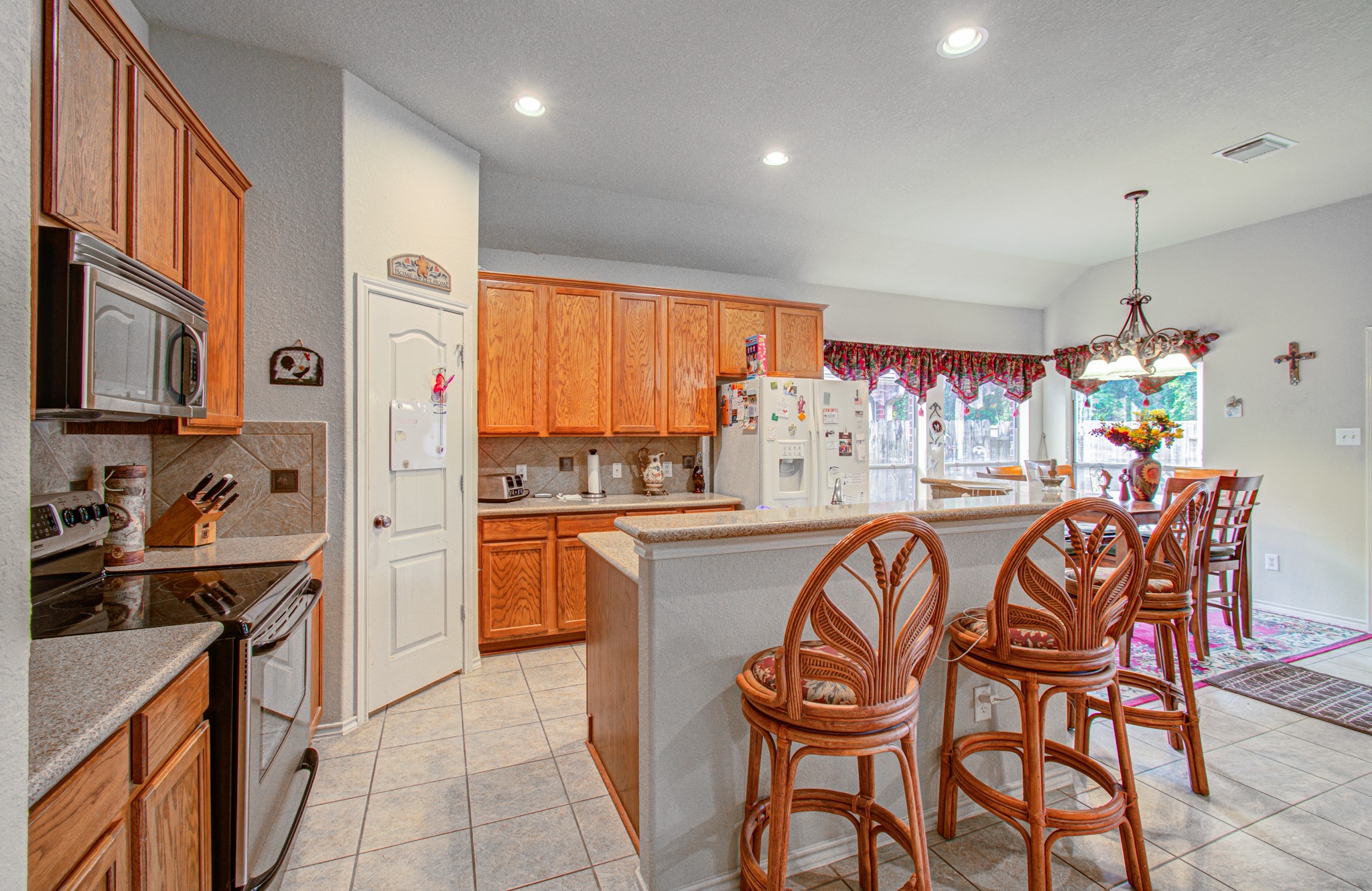 1819 Ryansbrook Lane Spring, TX 77386 - Photo 10 of 50