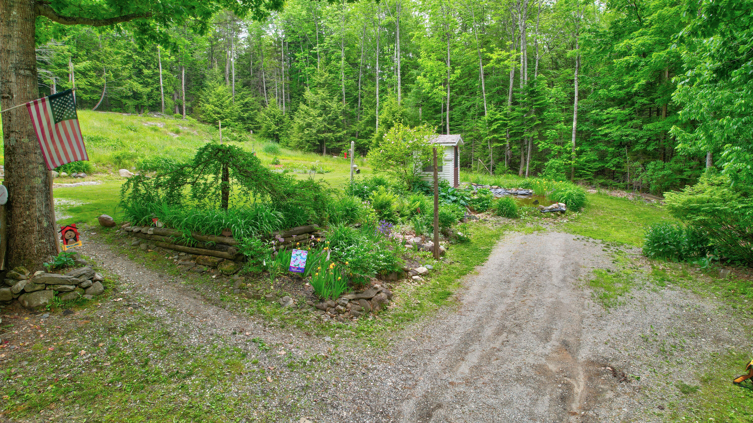 490 S Road Holden, ME 04429 - Photo 13 of 67 490 South Rd, Holden, ME