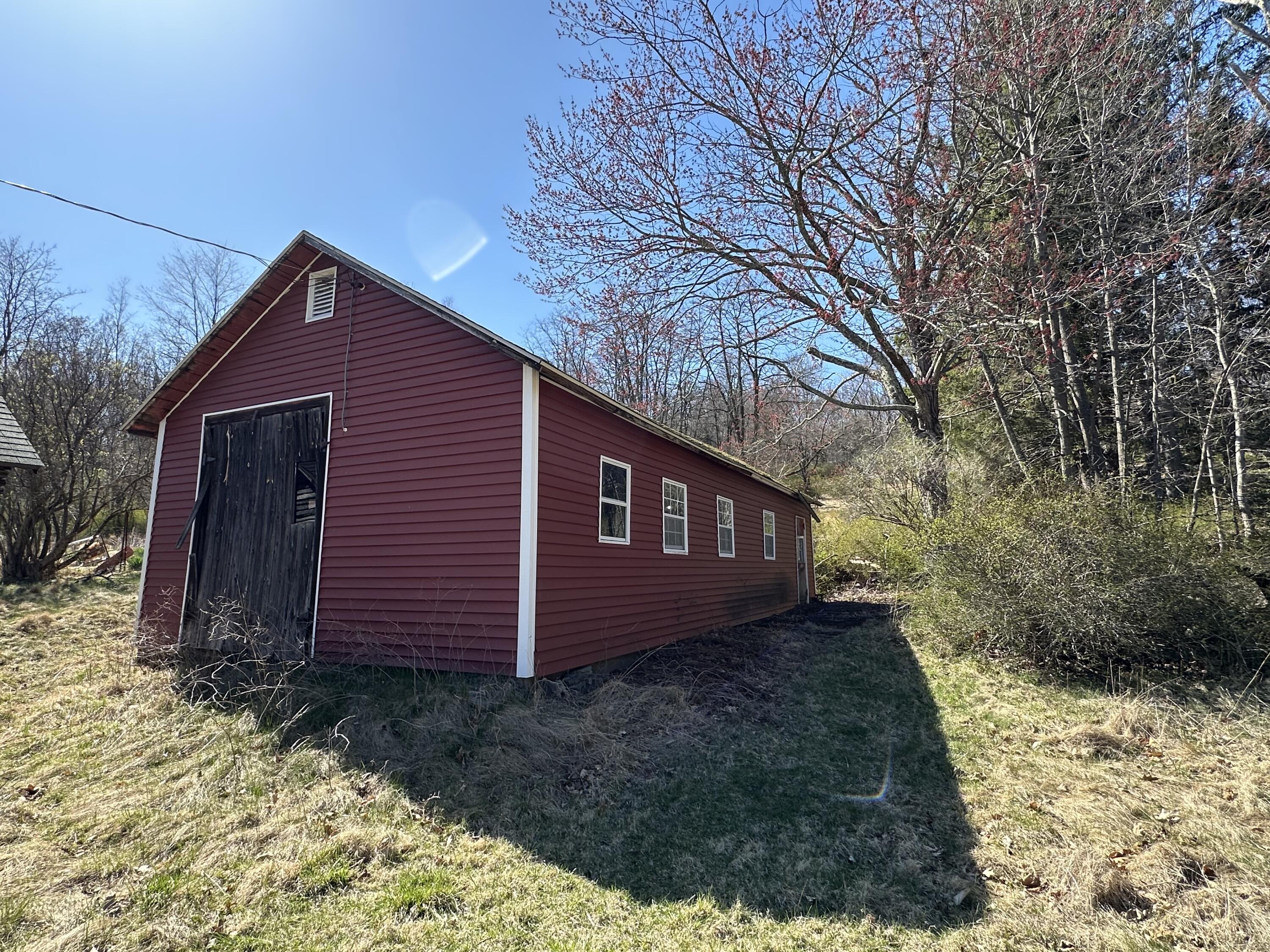 337 Summit Road Swiftwater, PA 18370 - Photo 14 of 35 a view of a house with a yard