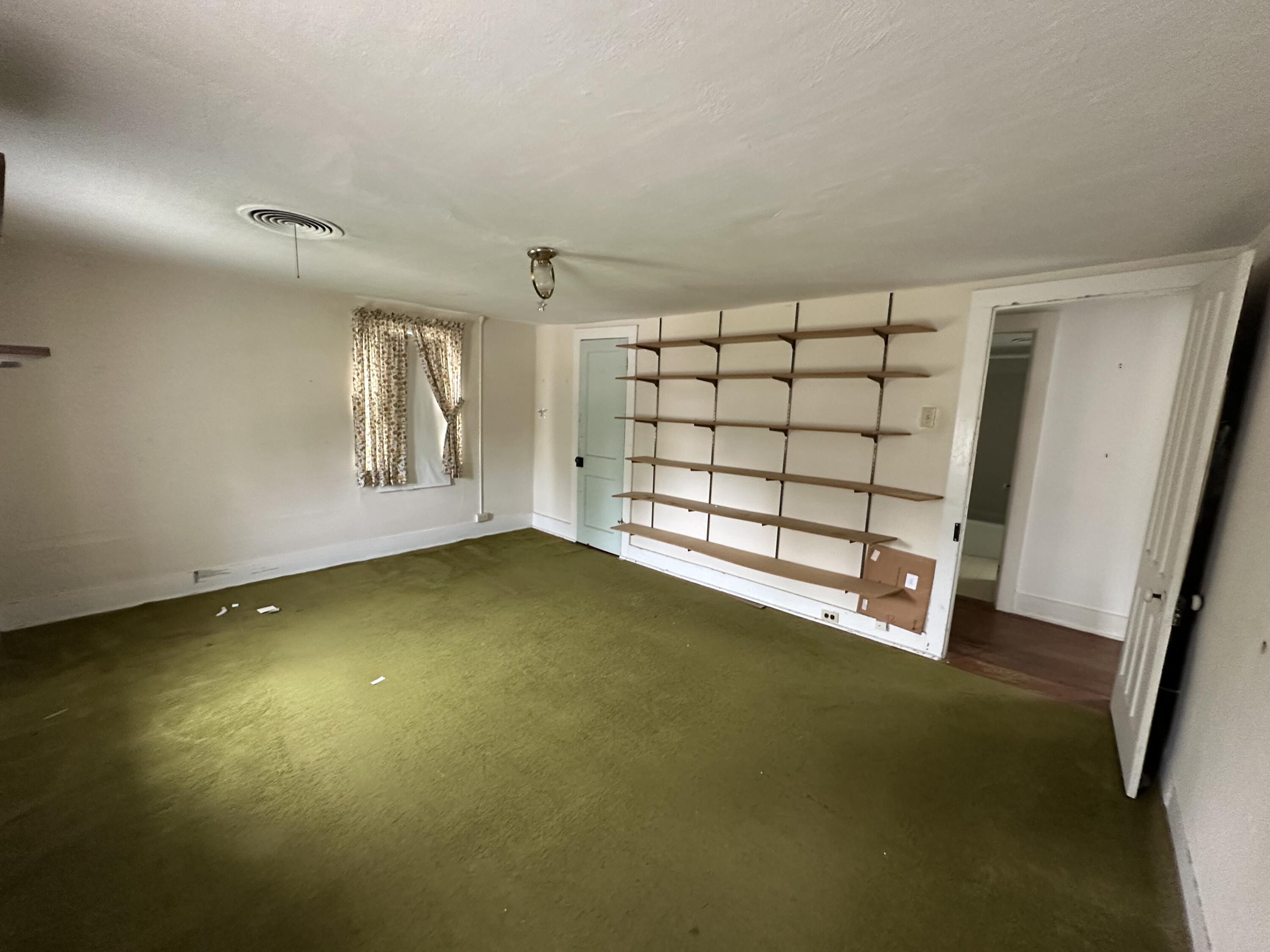 337 Summit Road Swiftwater, PA 18370 - Photo 29 of 35