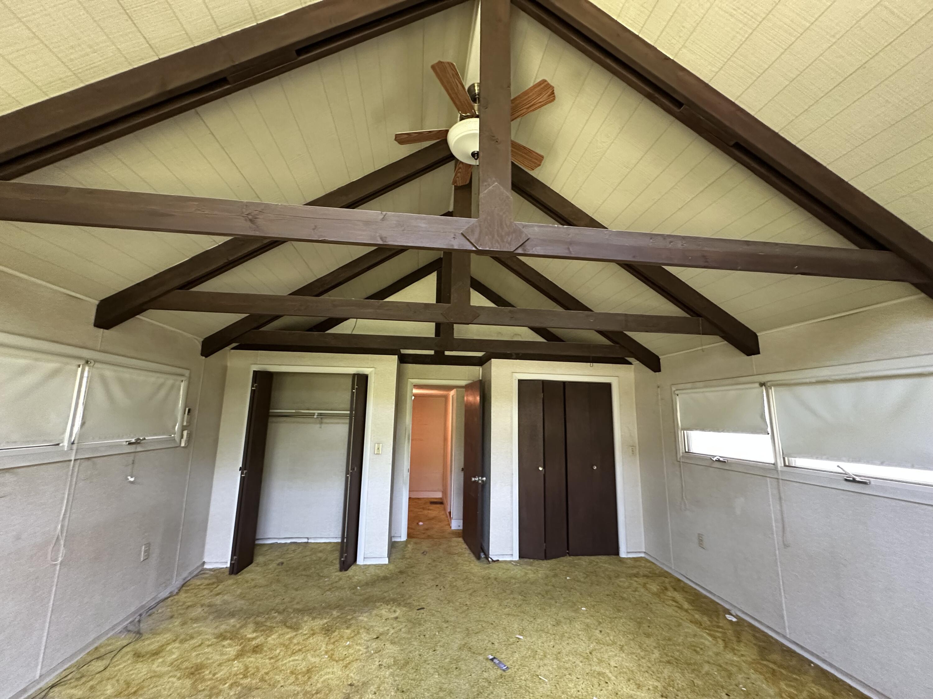 337 Summit Road Swiftwater, PA 18370 - Photo 35 of 35 a view of a hallway