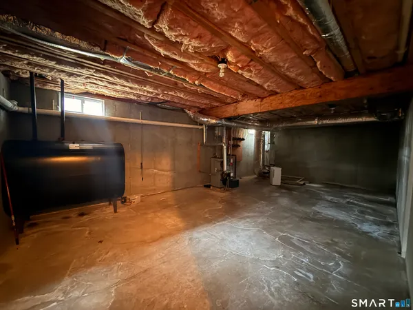 $659,900 | 15 Salmon Drive, Brooklyn, CT 06234