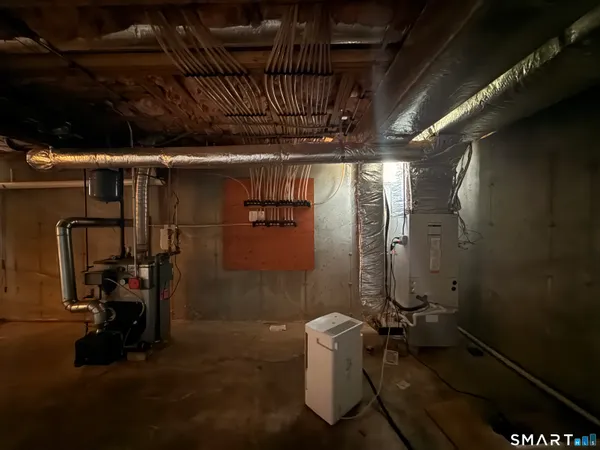 $659,900 | 15 Salmon Drive, Brooklyn, CT 06234