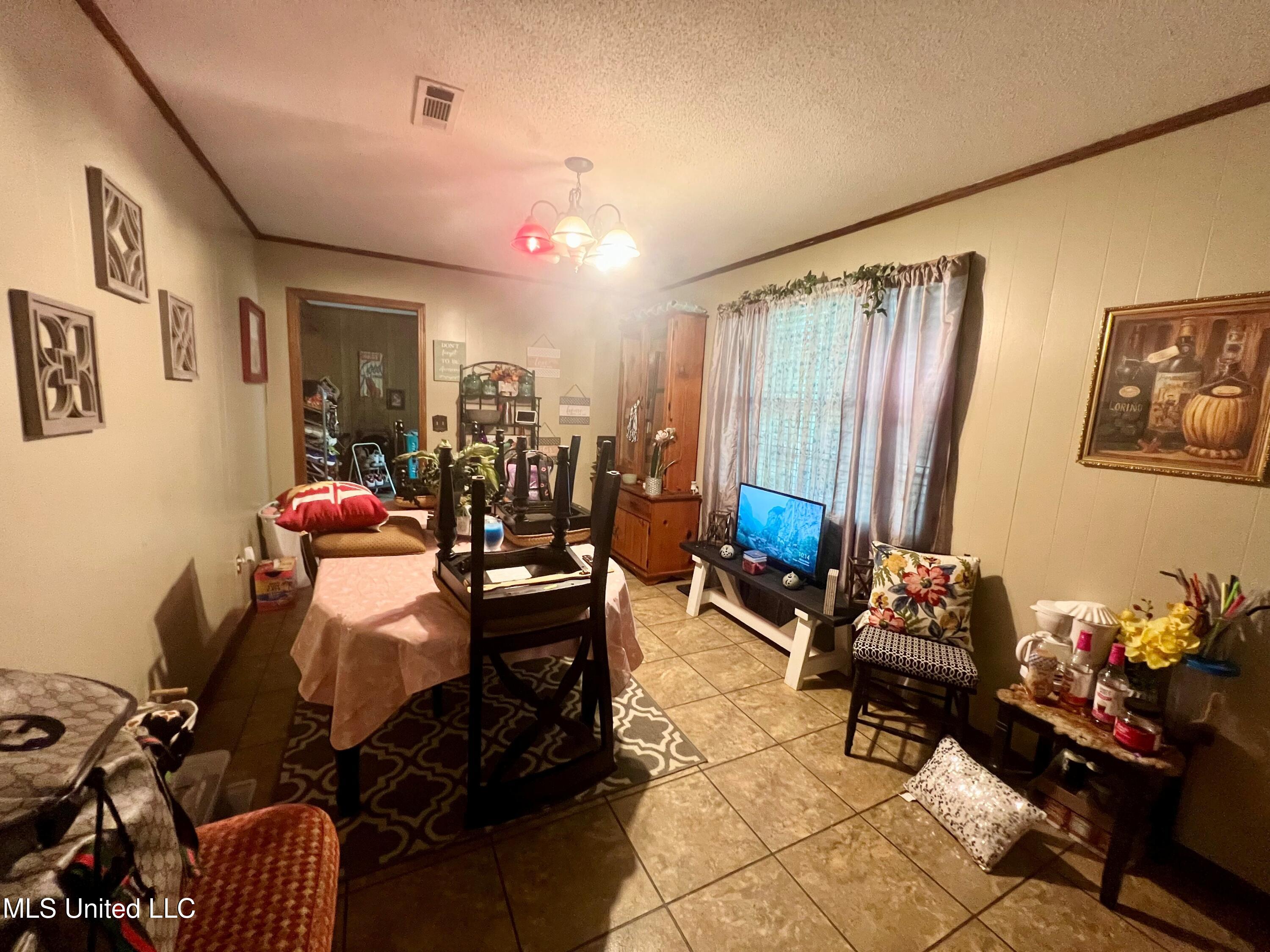 8 Pecan Drive Cleveland, MS 38732 - Photo 6 of 17 Dining Room