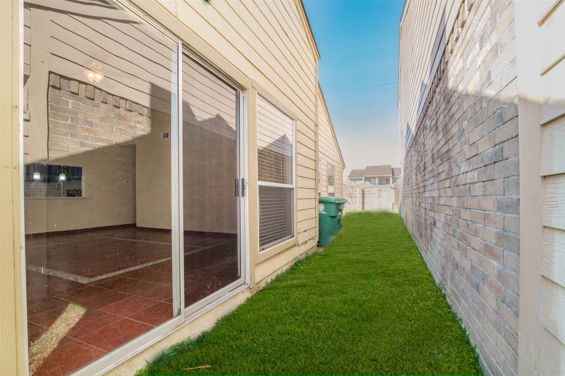 11840 Spring Grove Drive Houston, TX 77099 - Photo 24 of 27