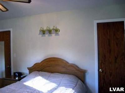 3120 Edinburgh Road Allentown, PA 18104 - Photo 13 of 15 Gallery Image 13