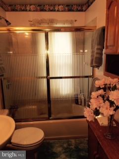 10412 Liberty Road Randallstown, MD 21133 - Photo 14 of 30 Bath (Master)