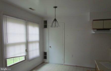7404 Rokeby Drive, Unit 42 Manassas, VA 20109 - Photo 2 of 7 Breakfast area
