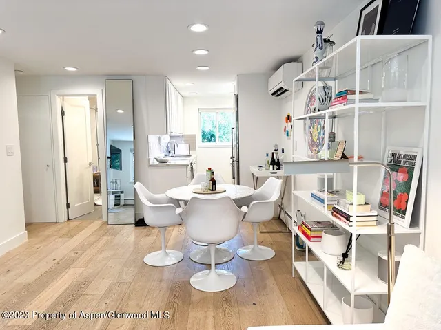 $10,000 | 940 Waters Avenue, Unit 304, Aspen, CO 81611