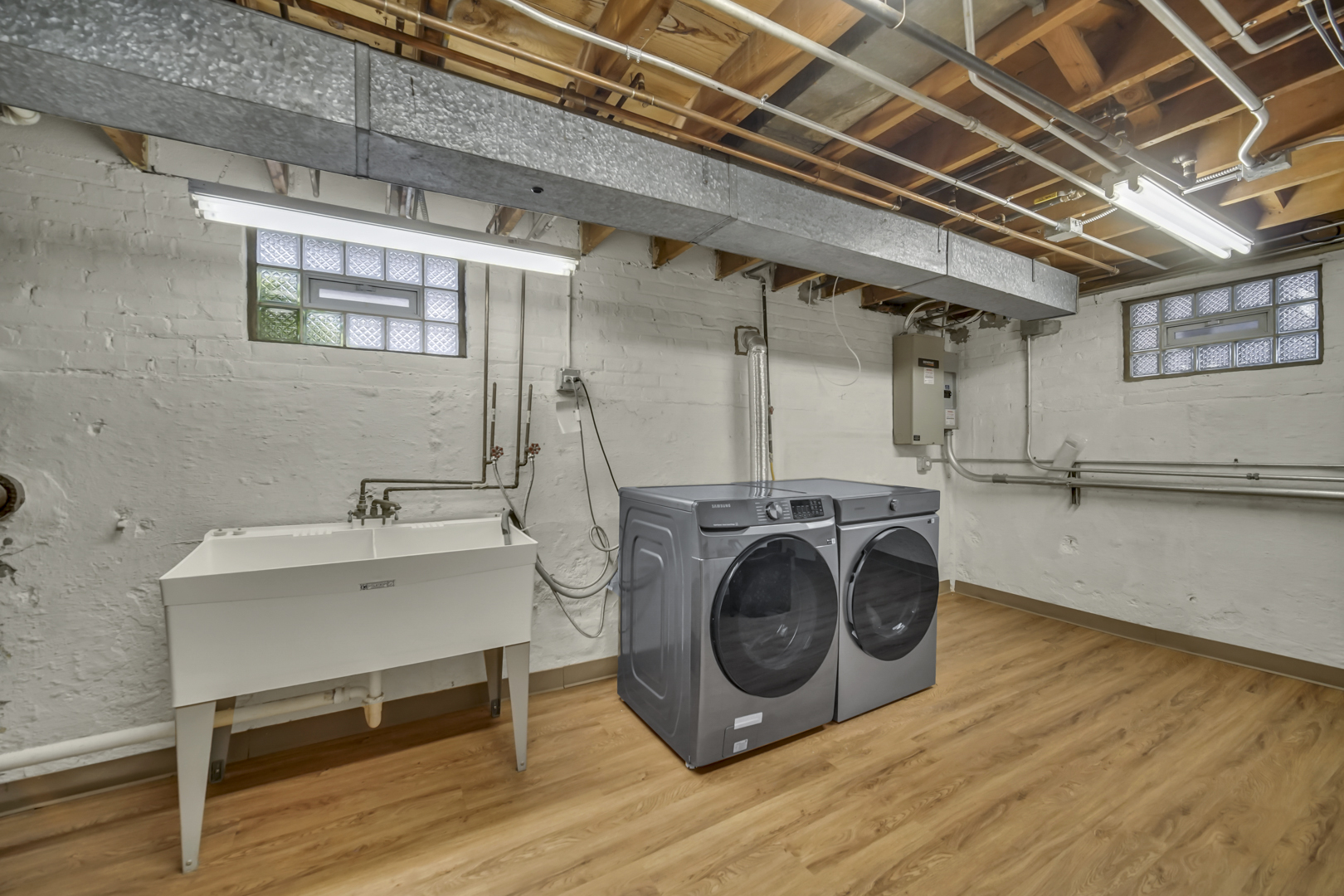 5100 South Rutherford Avenue Chicago, IL 60638 - Photo 30 of 44