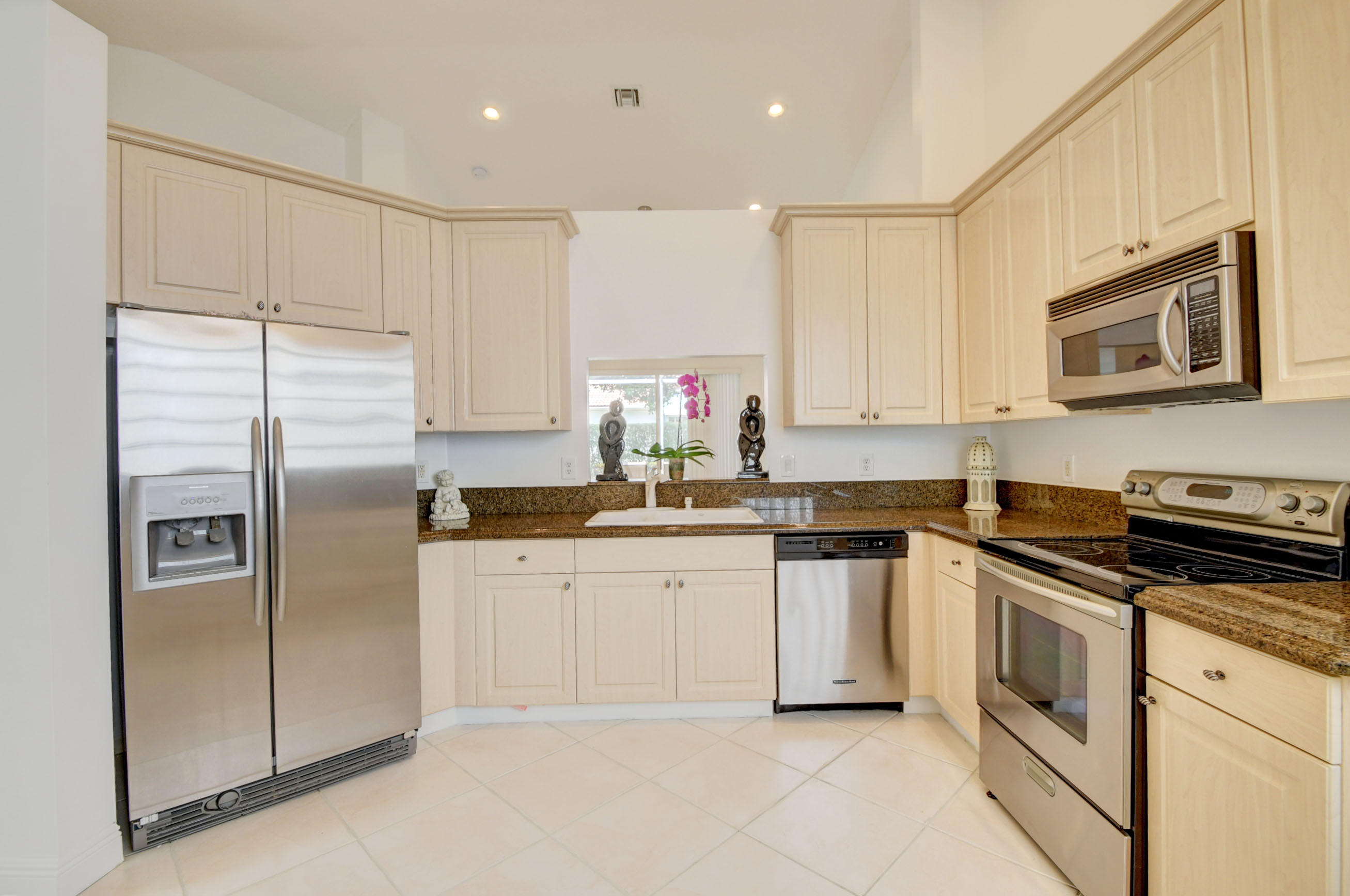 6275 Caladium Road Delray Beach, FL 33484 - Photo 6 of 36 STAINLESS STEEL APPLIANCES