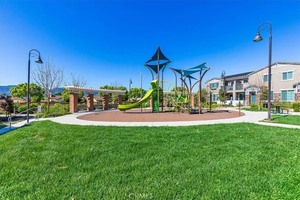 $508,999 | 41976 Isadora Street, Unit 902, Murrieta, CA 92562