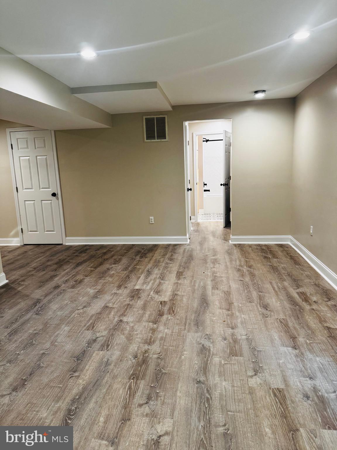 7656 Kindler Road Laurel, MD 20723 - Photo 8 of 18 Living room