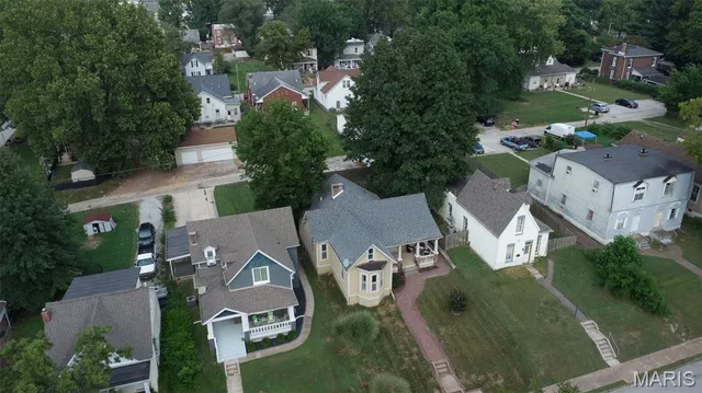 $155,000 | 132 North Pennsylvania Avenue, Belleville, IL 62220