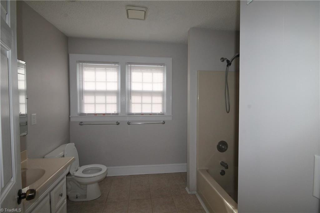 514 Brown Road King, NC 27021 - Photo 10 of 16