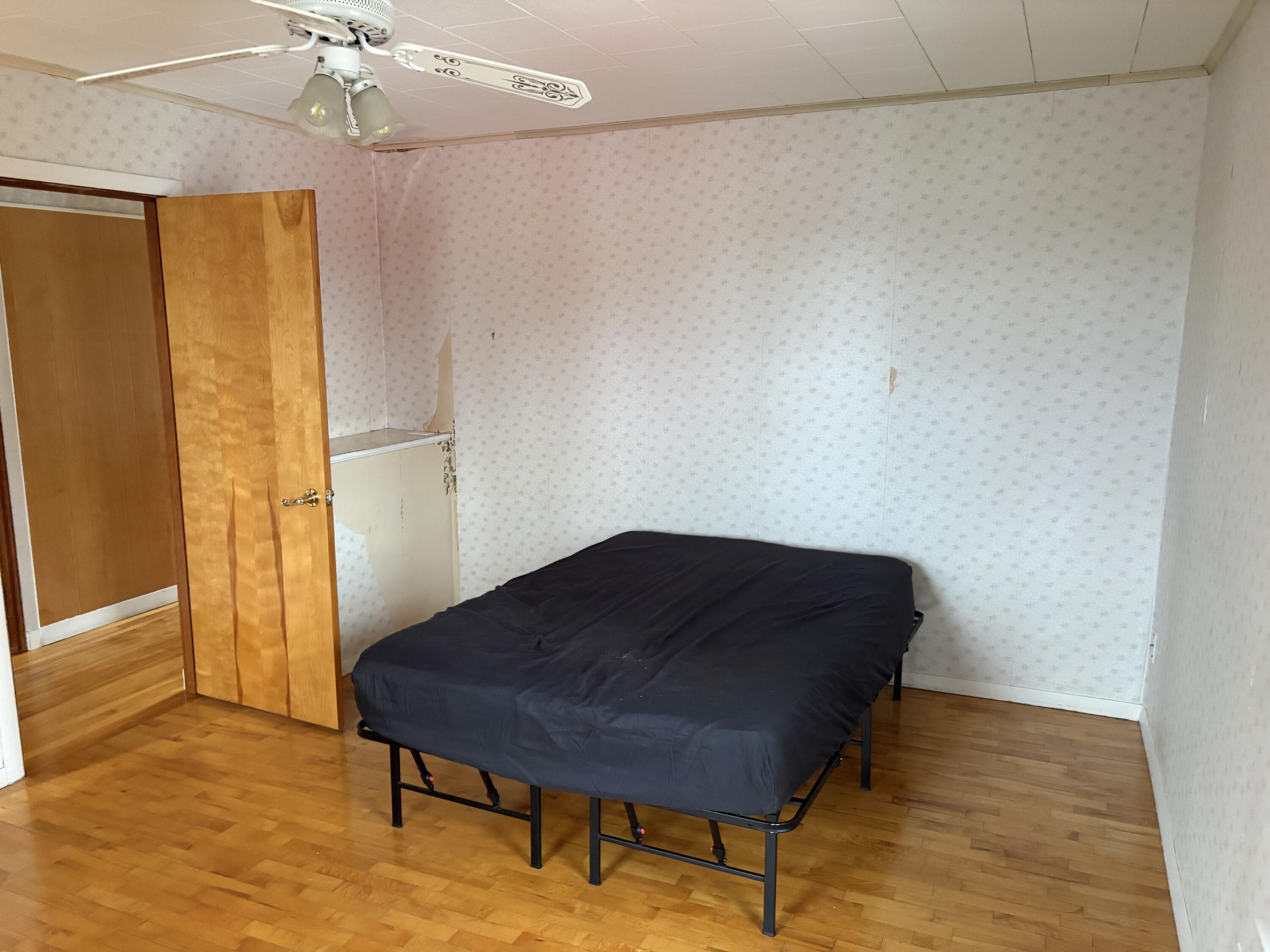 37 Cedar Street East Millinocket, ME 04430 - Photo 11 of 12 IMG_3136