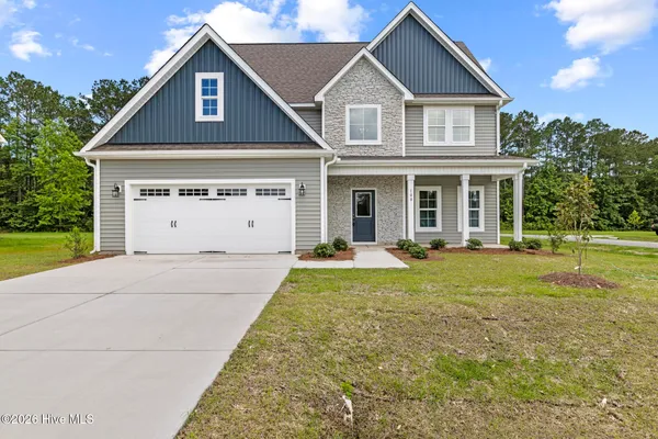 $464,900 | 100 Rolling Water Lane, Swansboro, NC 28584