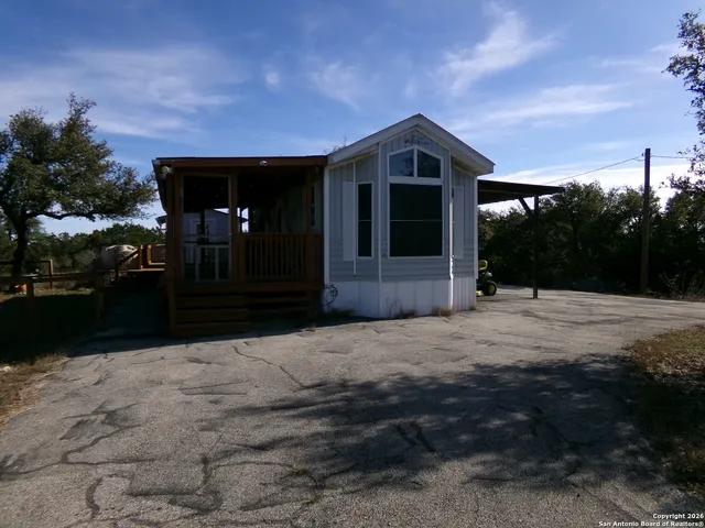 $450,000 | 2362 Timbercreek Road, Pipe Creek, TX 78063