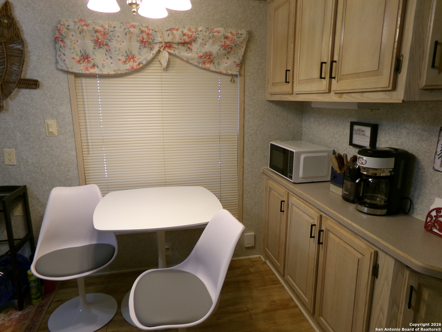 2362 Timbercreek Road Pipe Creek, TX 78063 - Photo 6 of 31