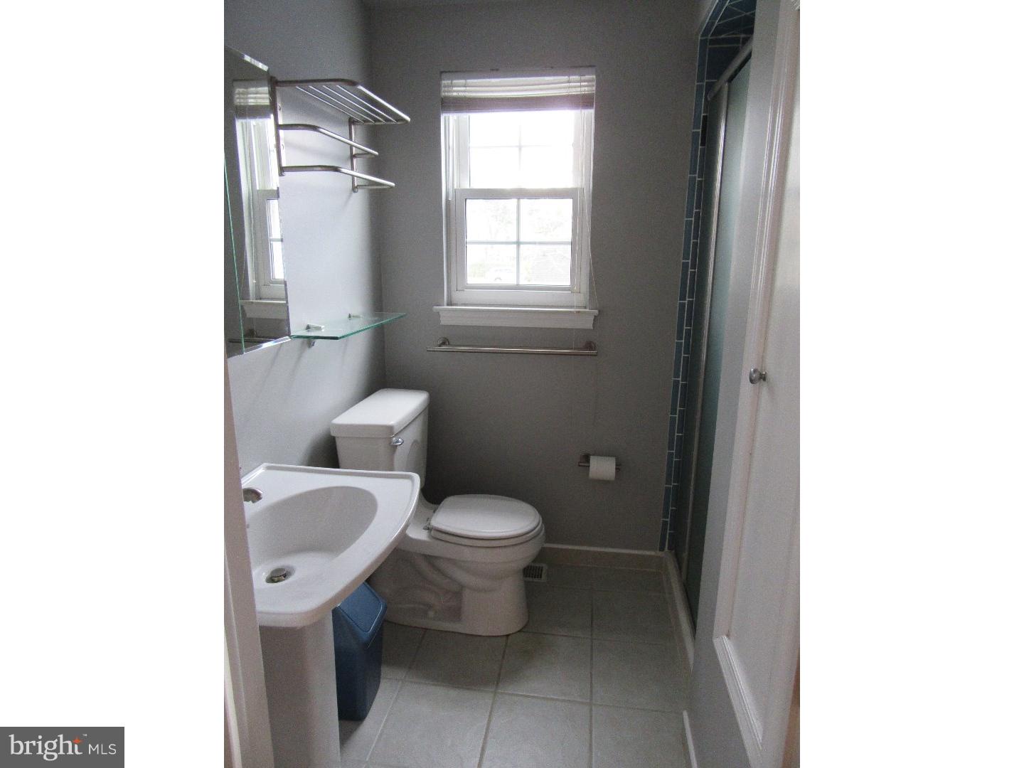 112 Greenbriar Road Delran, NJ 08075 - Photo 9 of 17 Gallery Image 9