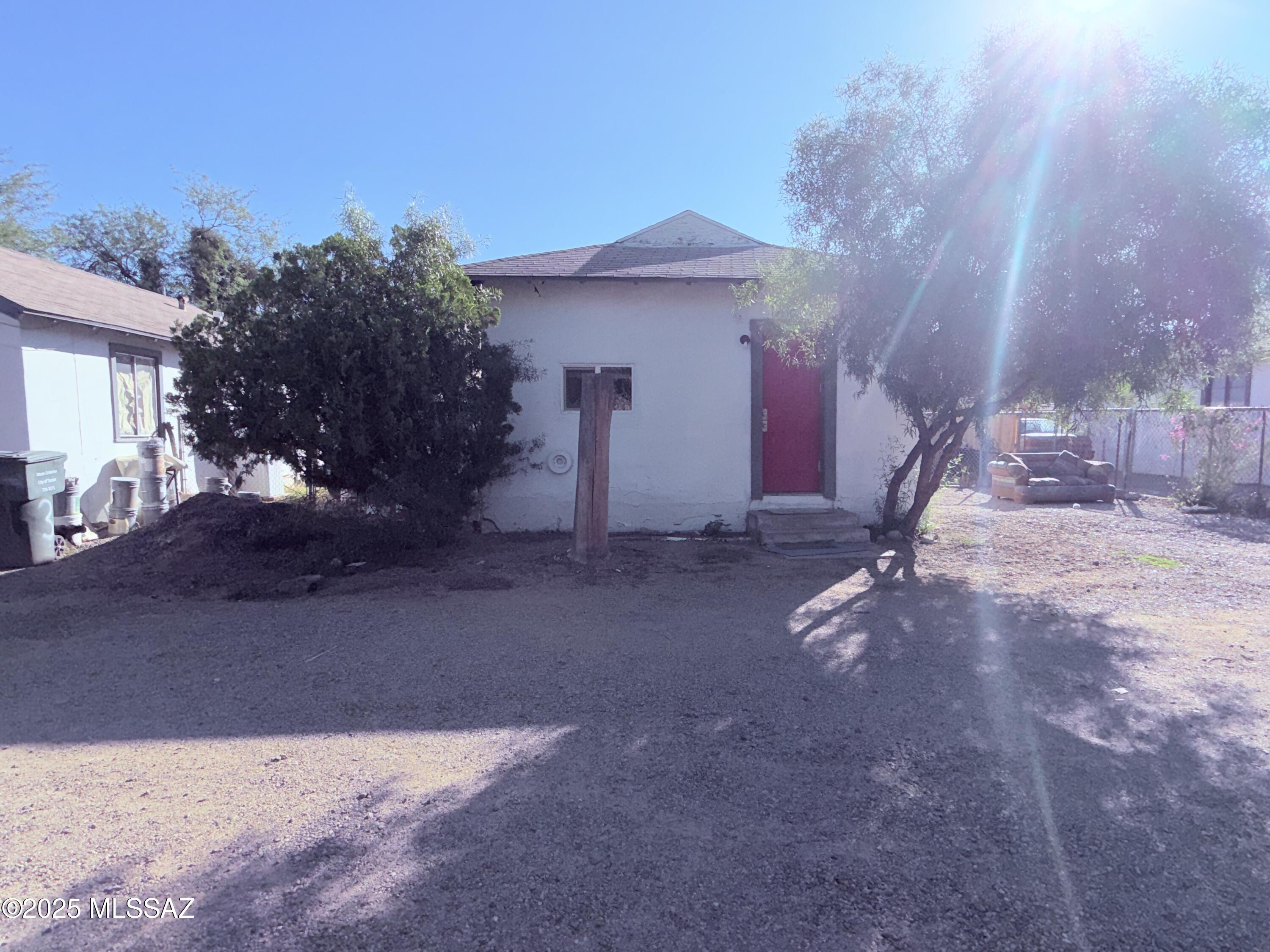 525 East Navajo Road Tucson, AZ 85705 - Photo 6 of 33