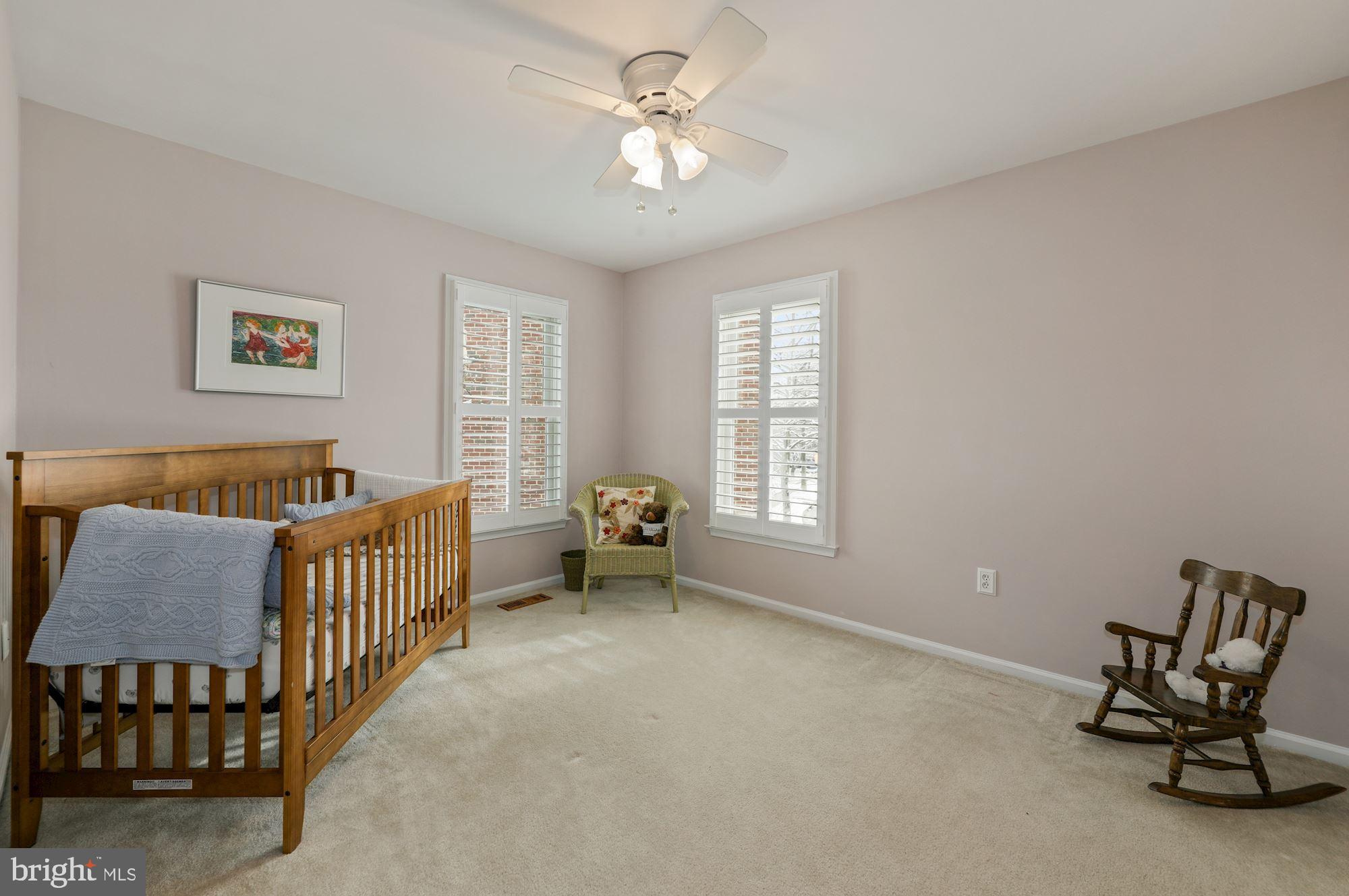 203 Tschiffely Square Road Gaithersburg, MD 20878 - Photo 25 of 38 Bedroom #3 has double closet w/organizers & fan