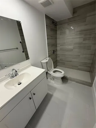 $2,350 | 8261 Southwest 128th Street, Unit 118, Pinecrest, FL 33156