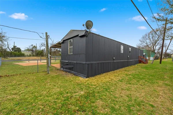 $148,950 | 115 Saddle Horn Drive, Hewitt, TX 76643