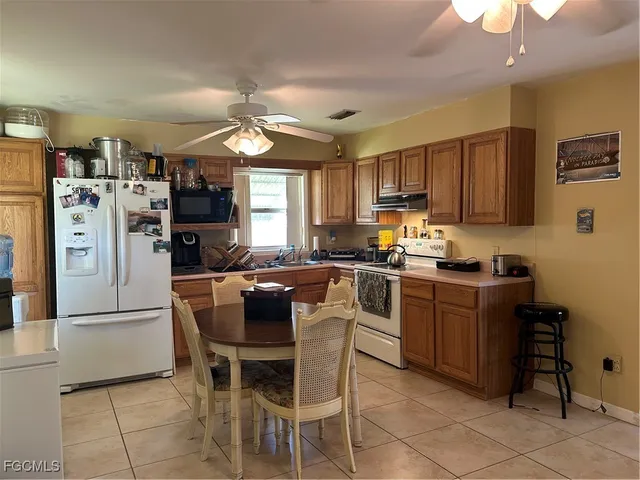 $180,000 | 263 Kingston Drive, Fort Myers, FL 33905