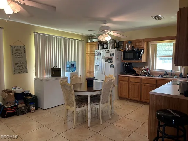 $180,000 | 263 Kingston Drive, Fort Myers, FL 33905