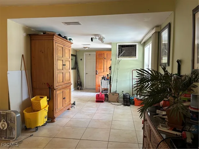 $180,000 | 263 Kingston Drive, Fort Myers, FL 33905