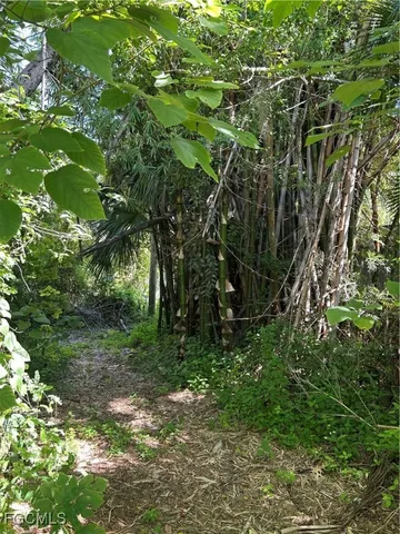 $180,000 | 263 Kingston Drive, Fort Myers, FL 33905