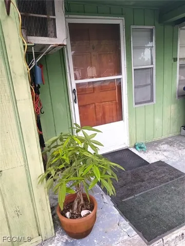 $180,000 | 263 Kingston Drive, Fort Myers, FL 33905